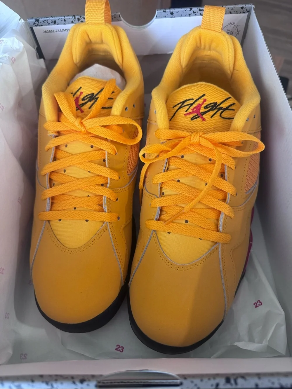Jordan MVP 92 NIB in Yellow with Black & Red Accents